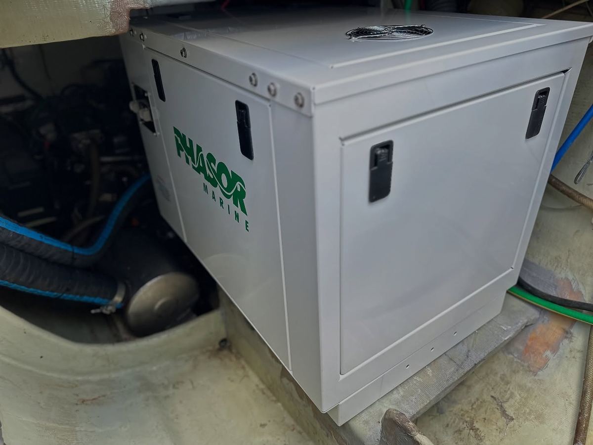 Phasor Marine generator installed
